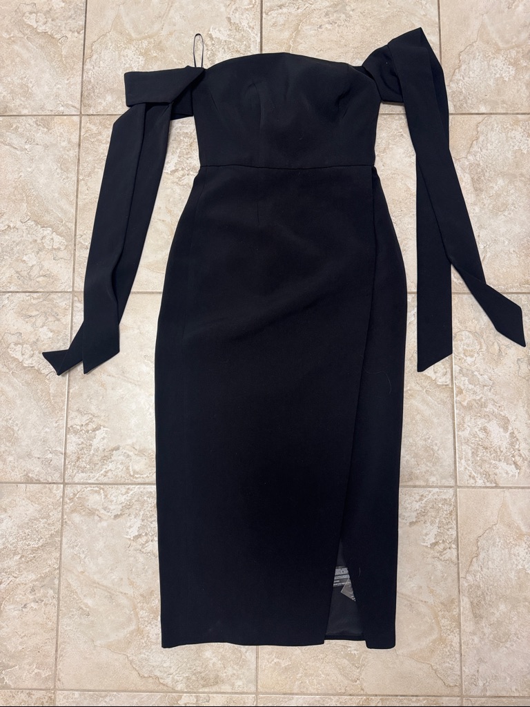 C/Meo Collective Black One-Shoulder Midi Dress With Bow-Tie Sleeve Detail
